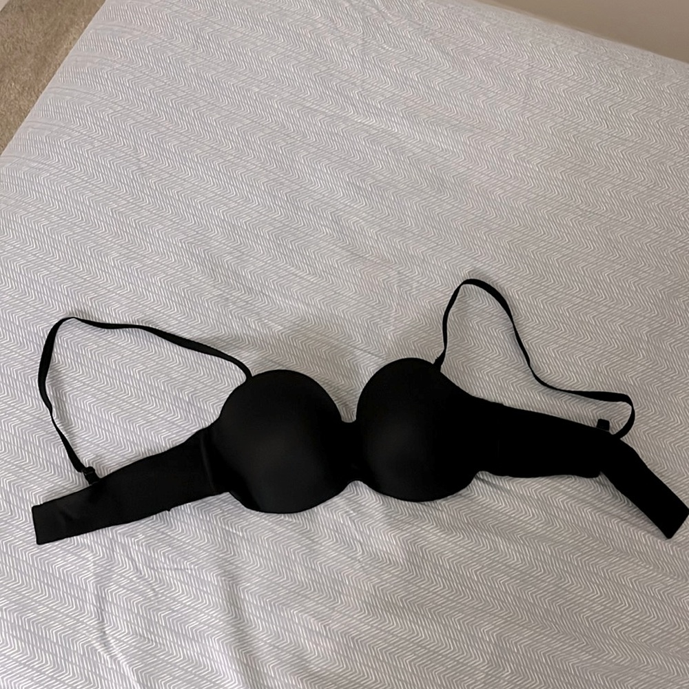 Victoria Secret Removable Straps Bra
